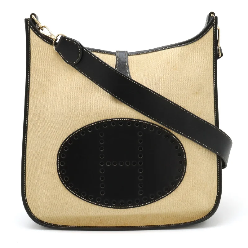 Insane Discount Onslaught Hermes Evelyne GM Shoulder Bag Straw Box Calf Leather Limited-Stock Bag Clearance – Hurry Insane Discount Onslaught Hermes Evelyne GM Shoulder Bag Straw Box Calf Leather Limited-Stock Bag Clearance – Hurry
