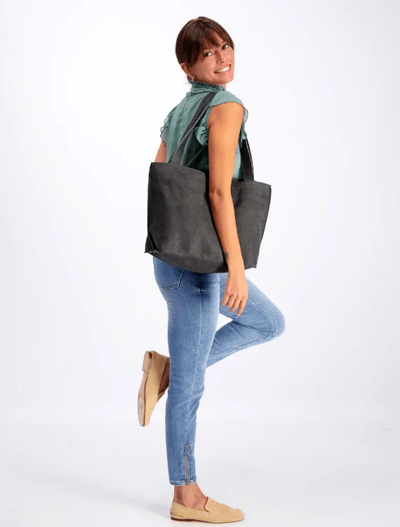 Trendy Bags For Sales Leather Purse For Women | Shiri Tote Sleek And Stylish Handbags At Lower Prices Trendy Bags For Sales Leather Purse For Women | Shiri Tote Sleek And Stylish Handbags At Lower Prices