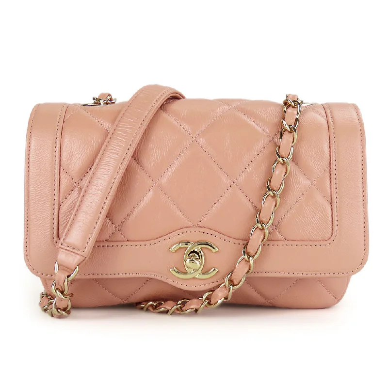 Trendy Bags For Women And Men In 2025 Chanel Leather Shoulder Bag Peach Beige Designer-Inspired Bags At Reduced Prices Trendy Bags For Women And Men In 2025 Chanel Leather Shoulder Bag Peach Beige Designer-Inspired Bags At Reduced Prices