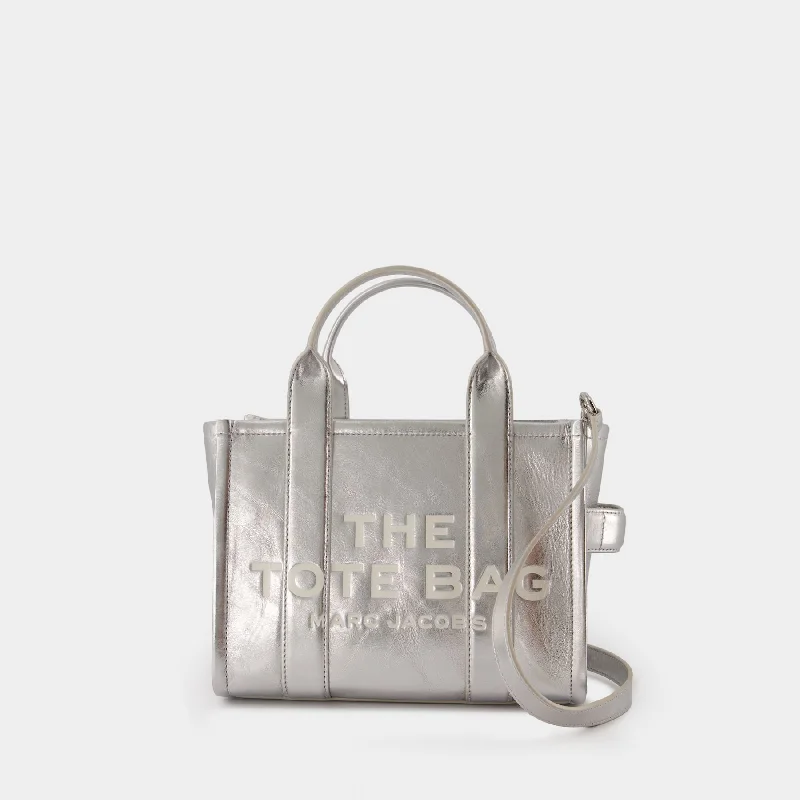 Don't Miss Out The Small Tote - Marc Jacobs - Leather - Silver Statement Bags At Unbelievable Discounts – Shop Today Don't Miss Out The Small Tote - Marc Jacobs - Leather - Silver Statement Bags At Unbelievable Discounts – Shop Today