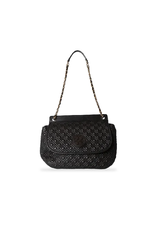 Laid-Back Fashion Offers MARION QUILTED BAG Luxury Totes At The Lowest Prices Of The Season Laid-Back Fashion Offers MARION QUILTED BAG Luxury Totes At The Lowest Prices Of The Season