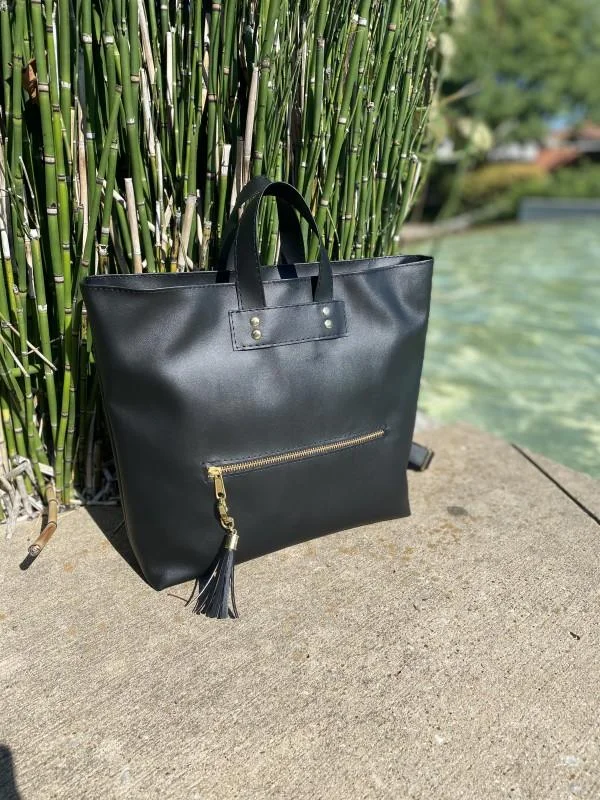 Black Friday Deals On Stylish Handbags The Traveler Backpack The Ultimate Handbag Sale – Elegant Styles At Lower Prices Black Friday Deals On Stylish Handbags The Traveler Backpack The Ultimate Handbag Sale – Elegant Styles At Lower Prices