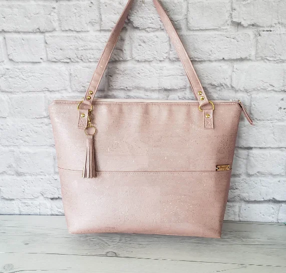 Flash Sale On Premium Bags Christine Large Tote Unmissable Deals On High-Quality Designer Bags Flash Sale On Premium Bags Christine Large Tote Unmissable Deals On High-Quality Designer Bags