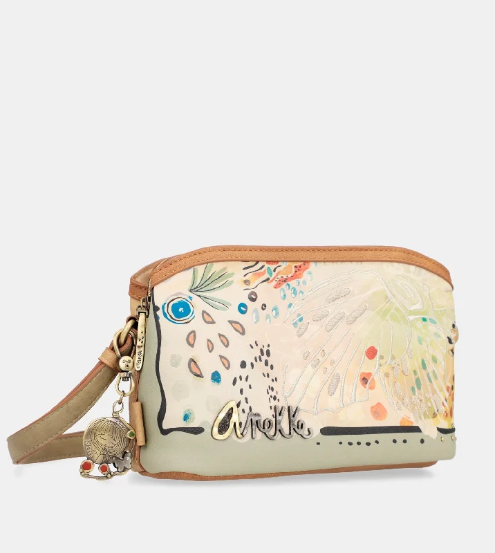 Statement Fashion Offers Butterfly crossbody bag with triple compartments Sleek And Stylish Handbags At Lower Prices Statement Fashion Offers Butterfly crossbody bag with triple compartments Sleek And Stylish Handbags At Lower Prices