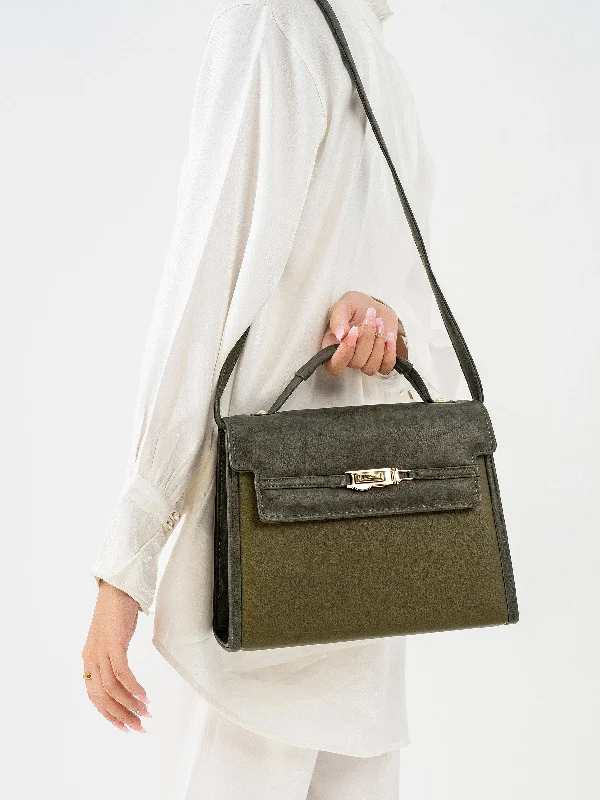 Classic Handbag High-End Bags, Low-End Prices