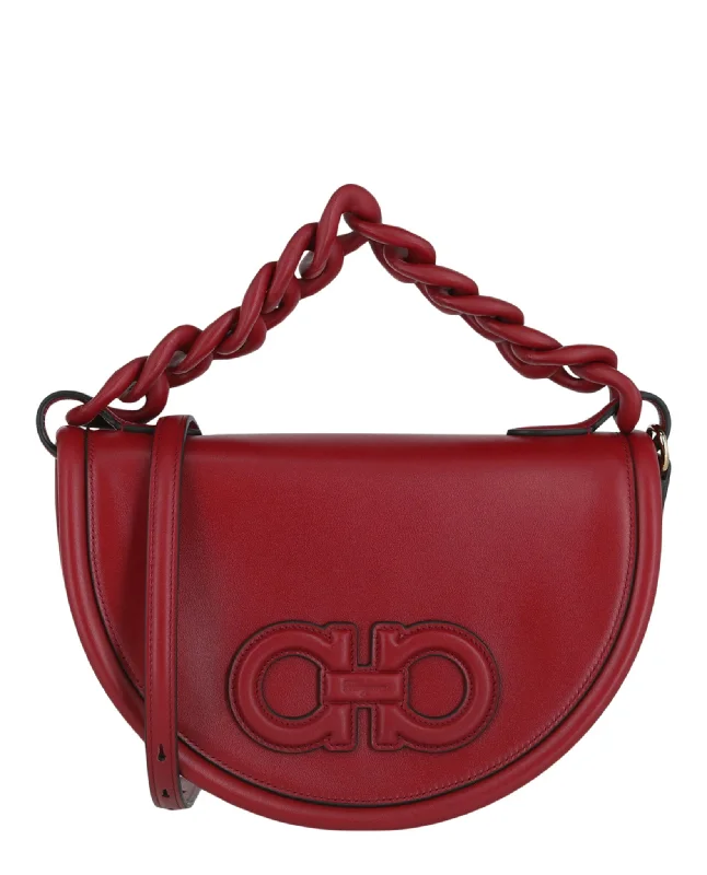 Ferragamo Womens Aura Chain-Linked Shoulder Bag Luxury Totes At The Lowest Prices Of The Season Ferragamo Womens Aura Chain-Linked Shoulder Bag Luxury Totes At The Lowest Prices Of The Season
