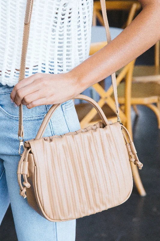 Courtney Cinch Small Crossbody Purse, Khaki The Ultimate Handbag Sale – Elegant Styles At Lower Prices Courtney Cinch Small Crossbody Purse, Khaki The Ultimate Handbag Sale – Elegant Styles At Lower Prices