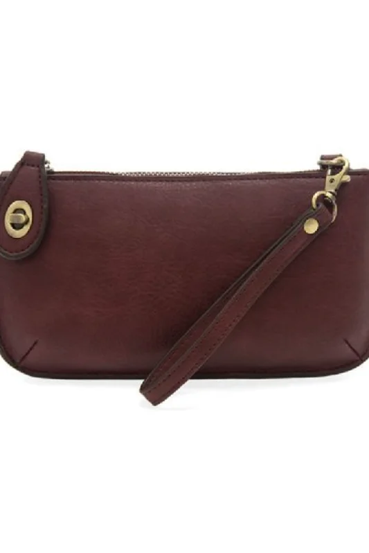 Mini Crossbody Wristlet Clutch (Red Violet) Everyday Handbags At Wallet-Friendly Rates Mini Crossbody Wristlet Clutch (Red Violet) Everyday Handbags At Wallet-Friendly Rates