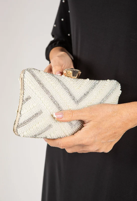 Pearl and Diamante Studded Clutch Bag Stylish Handbags With Exclusive Online Discounts Pearl and Diamante Studded Clutch Bag Stylish Handbags With Exclusive Online Discounts