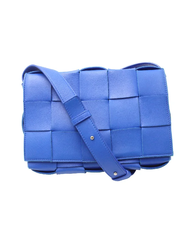 Bottega Veneta Cassette Bag in Blue Lambskin Leather Fashionable Bags At Must-Have Prices Bottega Veneta Cassette Bag in Blue Lambskin Leather Fashionable Bags At Must-Have Prices