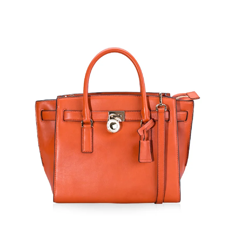 Hamilton Traveller Fashion Bags With Huge Discounts