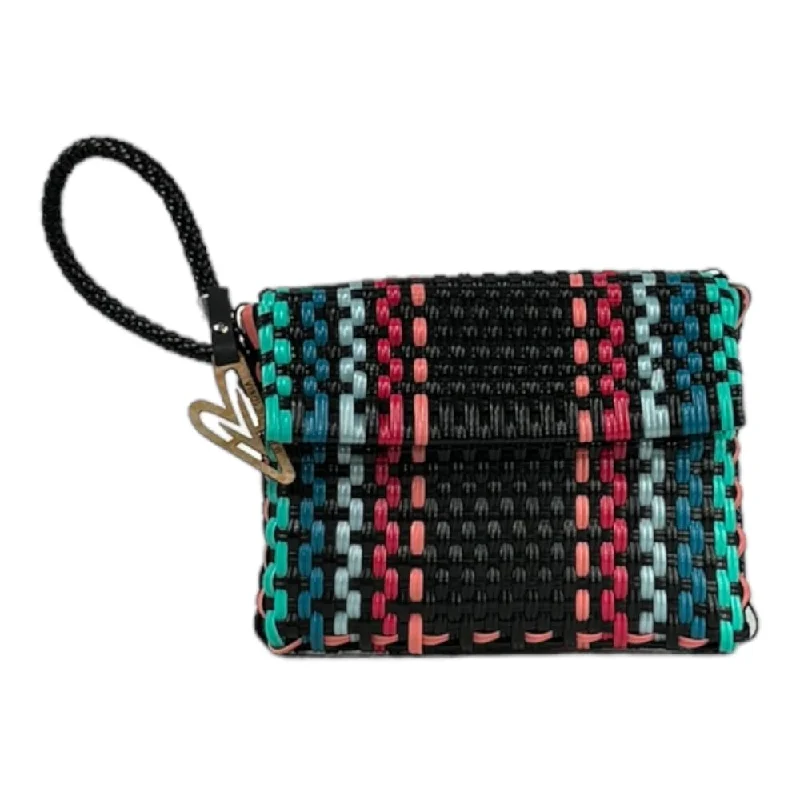 Black Friday Deals On Stylish Handbags Maria Victoria | Blaze CA | Upcycled, Handwoven, Wristlet Elegant Purses, Shop & Save Black Friday Deals On Stylish Handbags Maria Victoria | Blaze CA | Upcycled, Handwoven, Wristlet Elegant Purses, Shop & Save