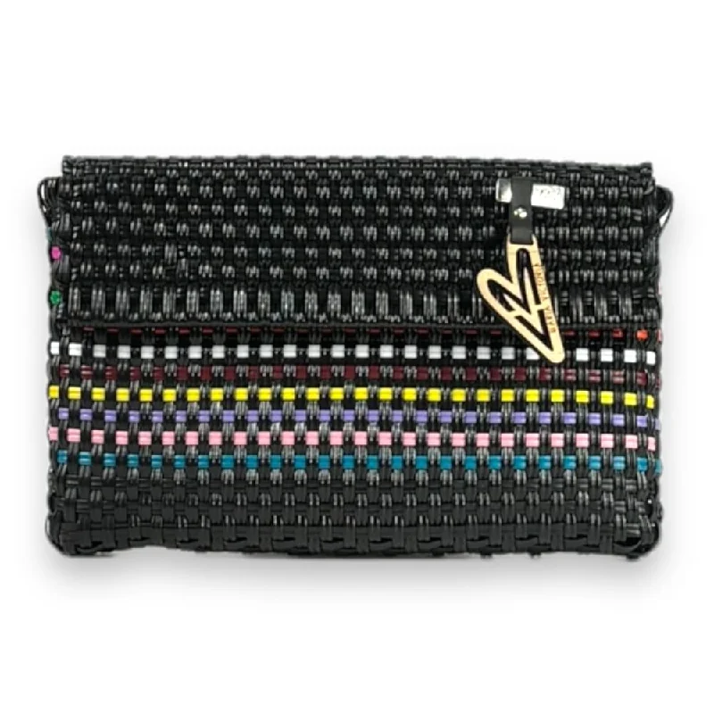 Fashionista Favorites Maria Victoria | Eros DI | Upcycled, Handwoven, Clutch Big Savings On Totes, Crossbody Bags, And More Fashionista Favorites Maria Victoria | Eros DI | Upcycled, Handwoven, Clutch Big Savings On Totes, Crossbody Bags, And More