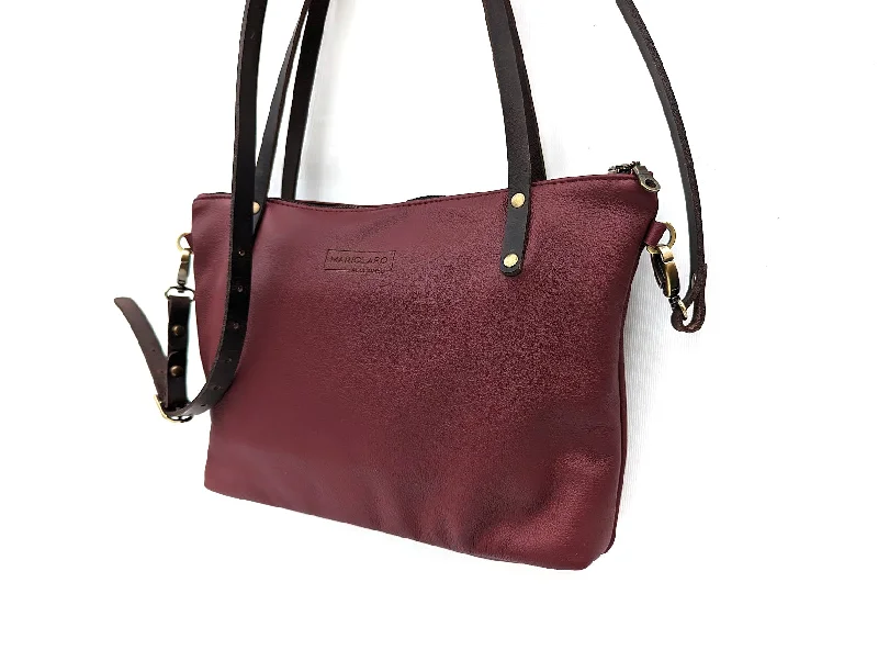 Everyday Bags For Work, School, Or Errands Mariclaro VIE+ Purse - burgundy leather Stylish And Functional Bags Now At Reduced Rates Everyday Bags For Work, School, Or Errands Mariclaro VIE+ Purse - burgundy leather Stylish And Functional Bags Now At Reduced Rates