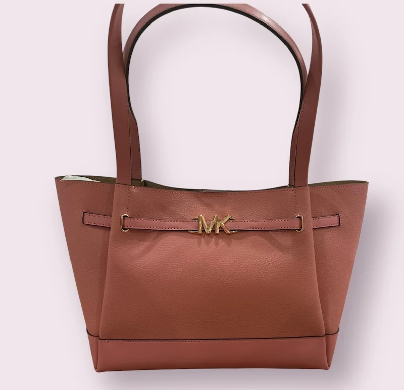 Feminine Luxe Style Sale Pink MK( salmon color) Stylish Handbags At Unbeatable Discounts Feminine Luxe Style Sale Pink MK( salmon color) Stylish Handbags At Unbeatable Discounts