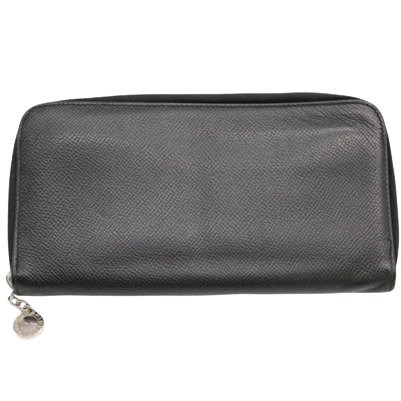 Bulgari Bvlgari Bvlgari Leather Wallet (Pre-Owned) Your Perfect Bag At The Perfect Price Bulgari Bvlgari Bvlgari Leather Wallet (Pre-Owned) Your Perfect Bag At The Perfect Price