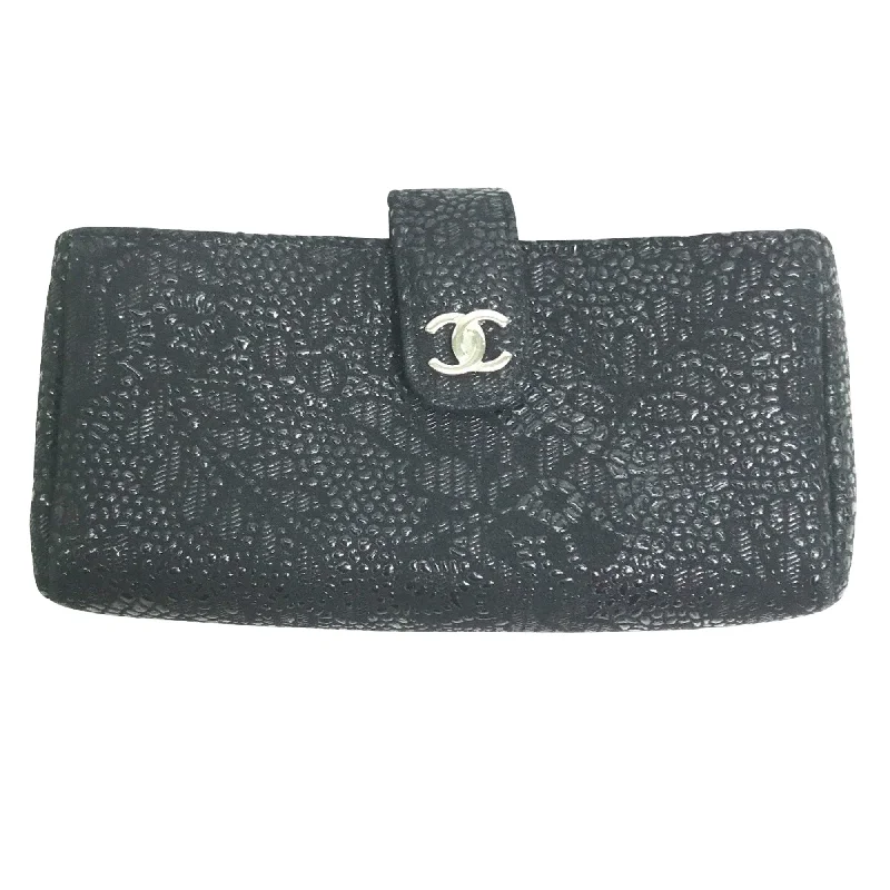 Chanel Logo Cc  Leather Wallet  (Pre-Owned) Best Deals On Premium Handbags