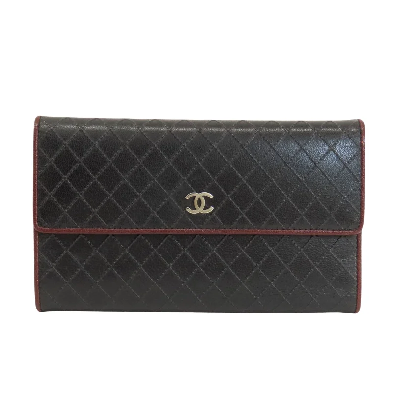 Chanel Matelassé  Leather Wallet  (Pre-Owned) Trendy Bags, Huge Savings