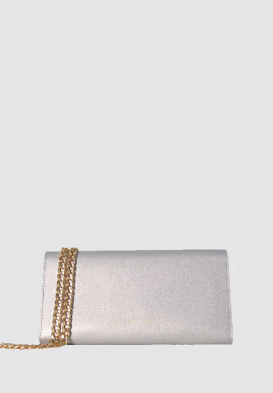 7 Days, 7 Ways Wallet & Curb Chain Set | Faraway Silver Everyday Bags, Budget-Friendly 7 Days, 7 Ways Wallet & Curb Chain Set | Faraway Silver Everyday Bags, Budget-Friendly