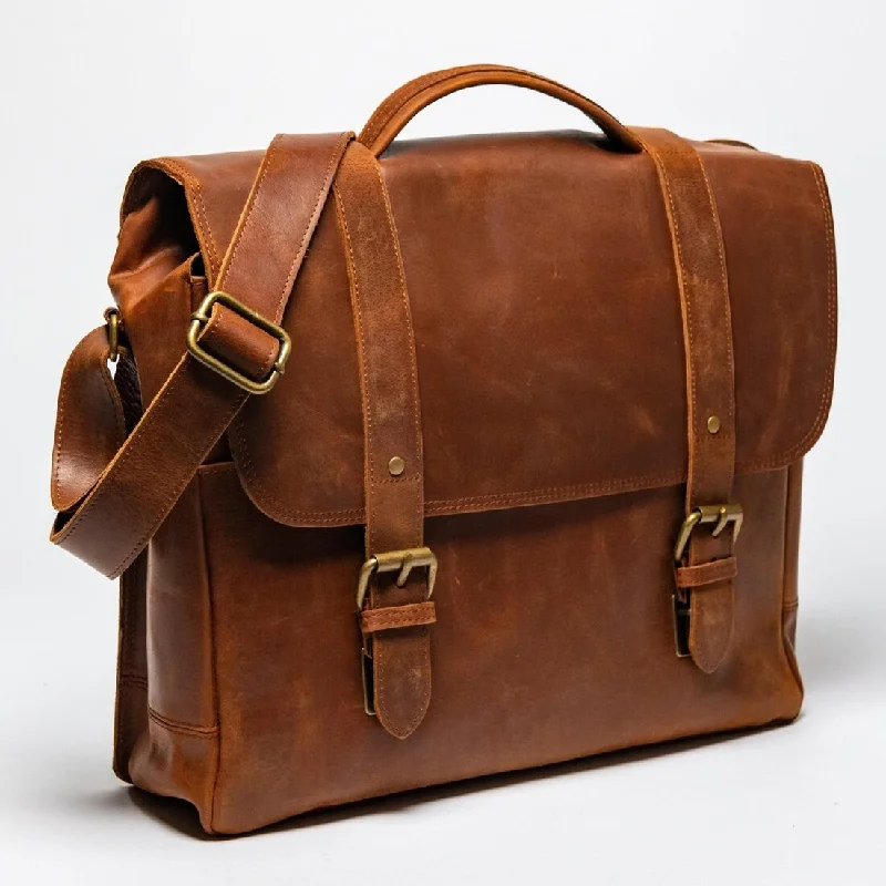 Coarse Leather Messenger 2.0 - Saddle Brown Fashionable Bags With Special Seasonal Offers Coarse Leather Messenger 2.0 - Saddle Brown Fashionable Bags With Special Seasonal Offers