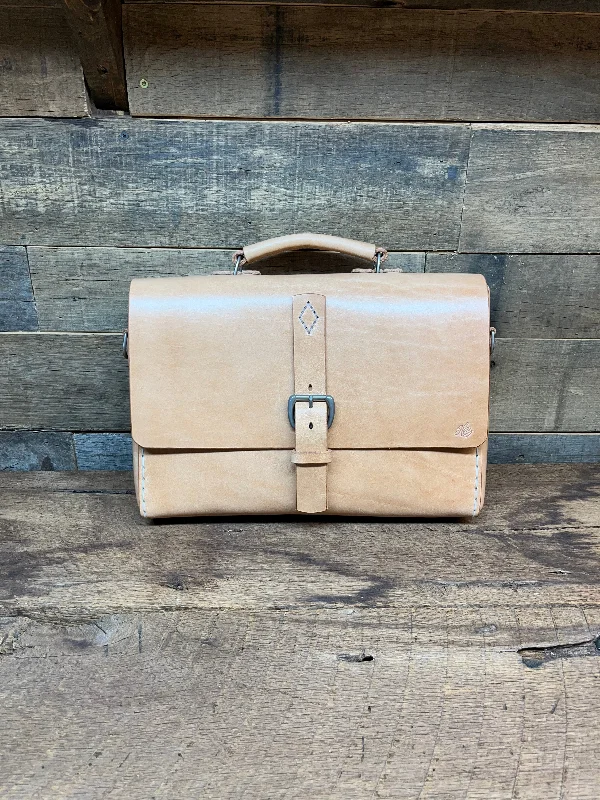 H+B MESSENGER | RUSSET LEATHER The Best Handbag Offers Are Here