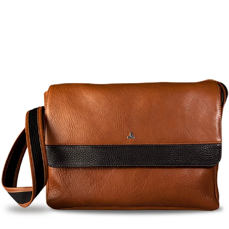 Bridge Saddle Tan / Fl. Black