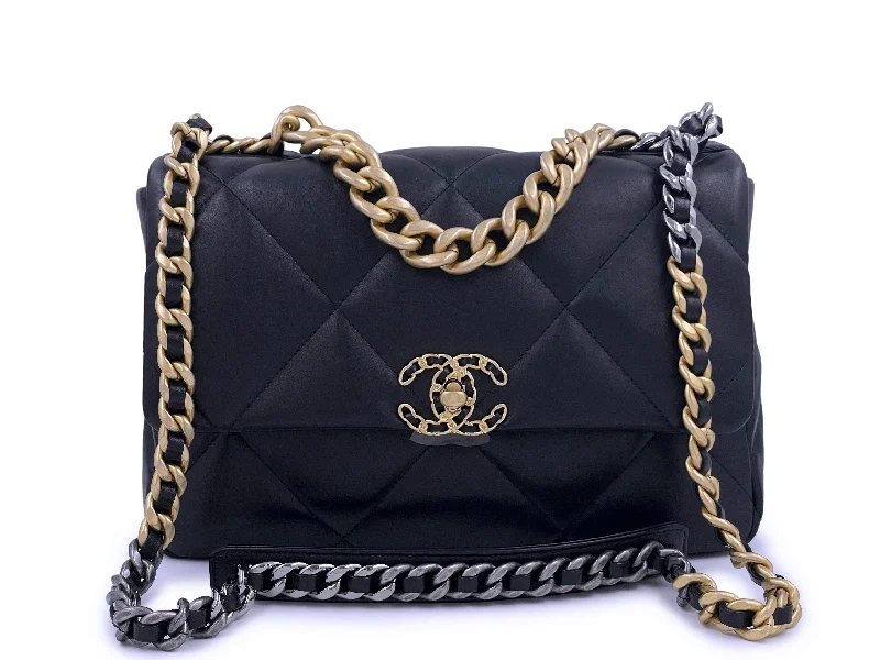 NIB 21K Chanel 19 Black Medium Flap Bag Your Perfect Bag At The Perfect Price