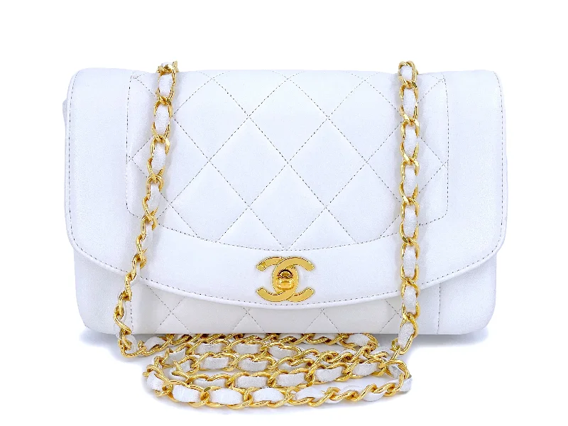 Rare Chanel 1993 Vintage White Small Diana Flap Bag 24k GHW Lambskin Flash Sale On Designer Bags Rare Chanel 1993 Vintage White Small Diana Flap Bag 24k GHW Lambskin Flash Sale On Designer Bags