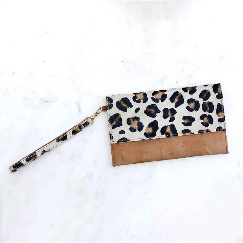 Alana Leopard Print Hide Wristlet Grab Your Favorite Handbags At Discounted Prices